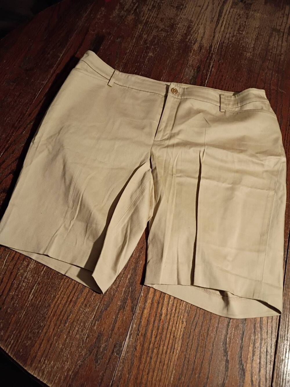 16W Lauren Ralph Lauren Tan Khaki Bermuda Long Shorts Casual Pockets Belt Loops